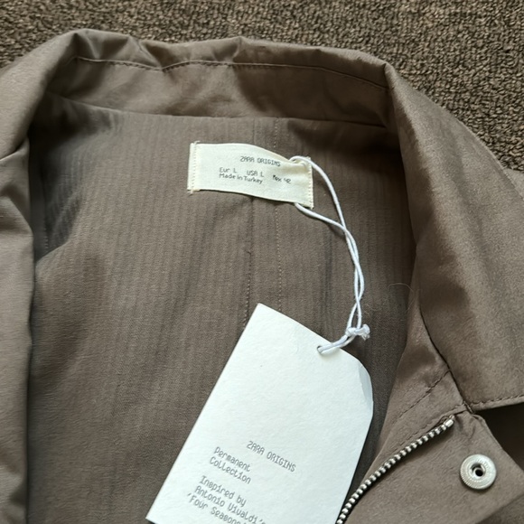 Nwt trenchcoat color like brown dust gray men size L trendy - Picture 3 of 3